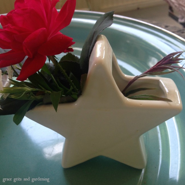vintage star vase - perfect for 4th of July!
