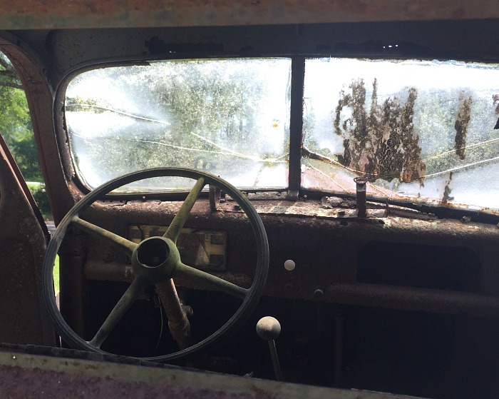old rusted ford