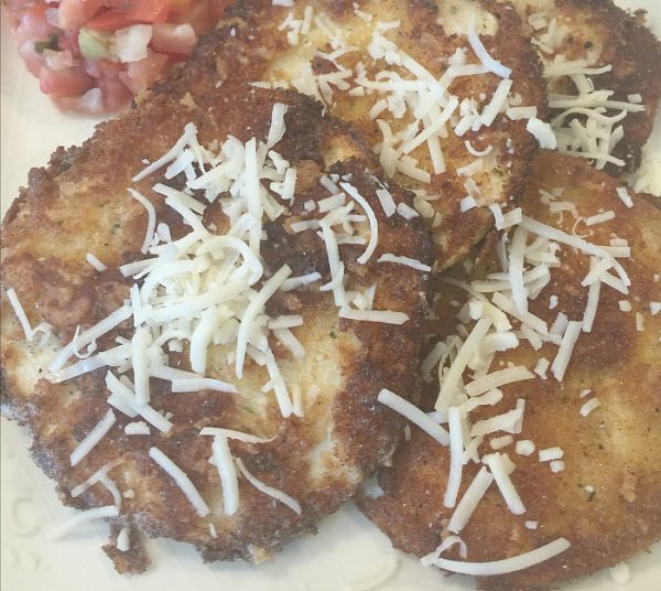 Fried Patty Pan Squash grace grits and gardening
